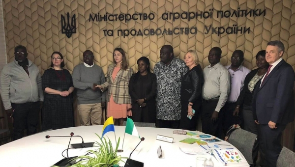 Зустріч нігерійської делегації з Заступницею міністра розвитку економіки, торгівлі та сільського господарства України Інною Мєтєлєвою